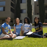 uclastudents_onthelawn